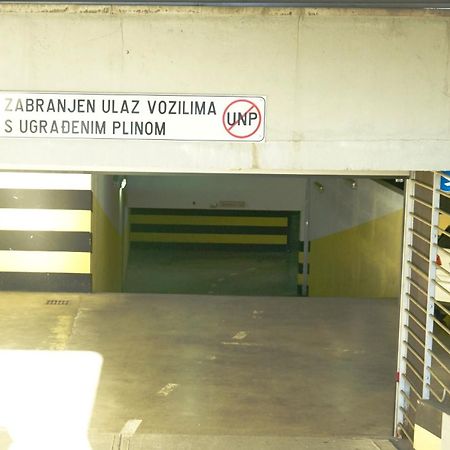 Bura2 , With Private Parking In The Garage Apartment Split Luaran gambar