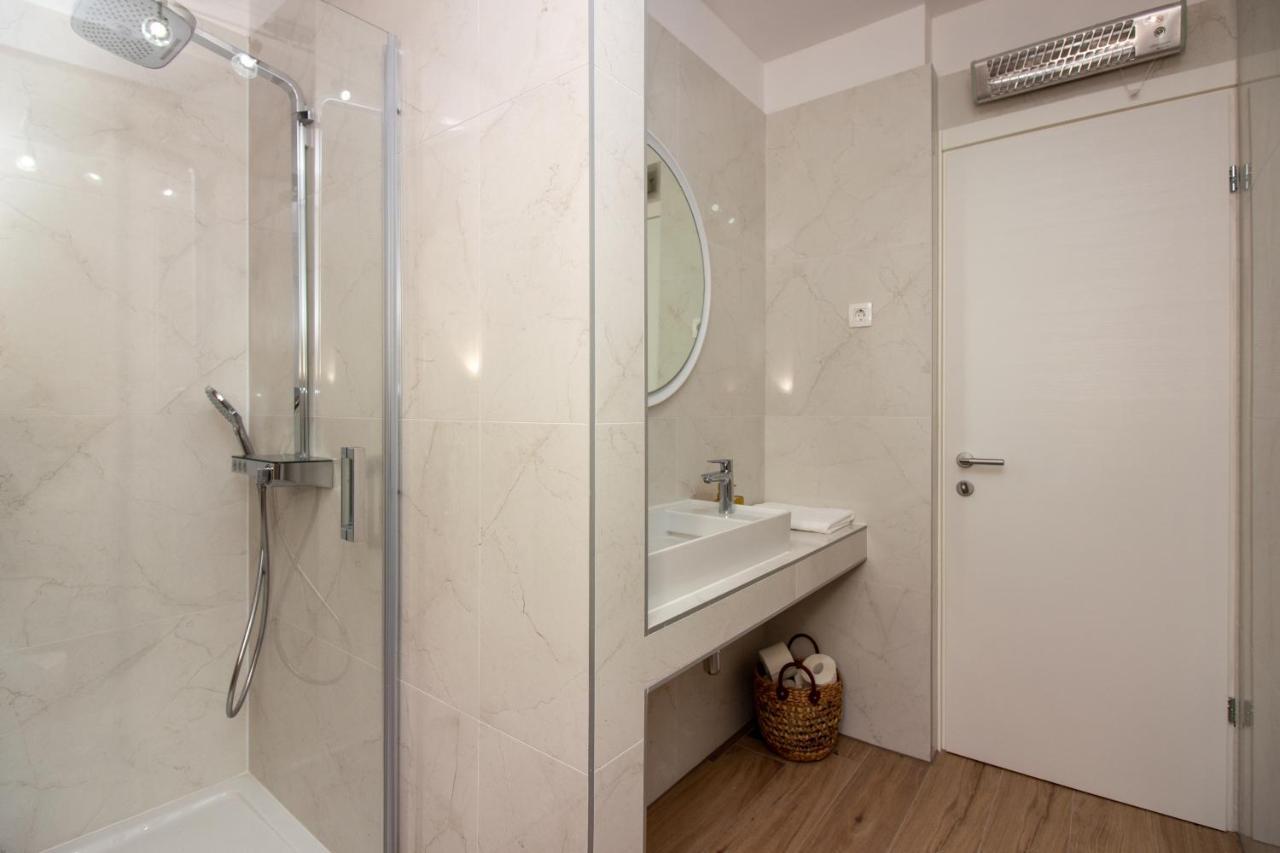 Bura2 , With Private Parking In The Garage Apartment Split Luaran gambar