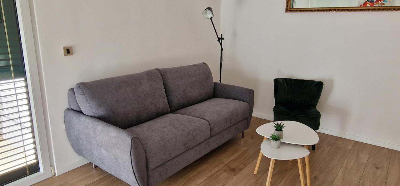 Bura2 , With Private Parking In The Garage Apartment Split Luaran gambar